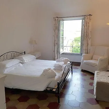 Appartement Sleeps 6 Finale Ligure